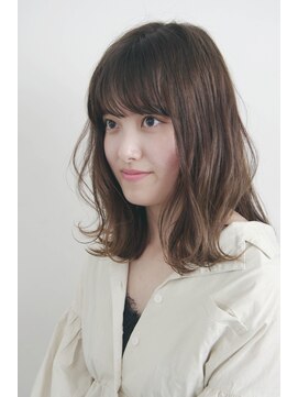 ティフ(TIF) 外ハネロブ