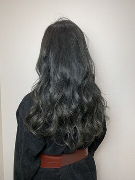 キャラ 池袋本店(CHARA) ダスティグレージュ【キャラ池袋/chara池袋/池袋東口/資生堂】_