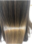 艶アップベージュカラー女子力アップ髪質改善艶髪ミディアムボブ