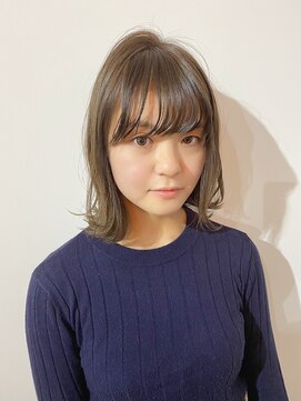 ハレ(Hale) 大人め肩上ミディーボブ