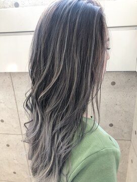 アオ(AO) 外国人風バレイヤージュ