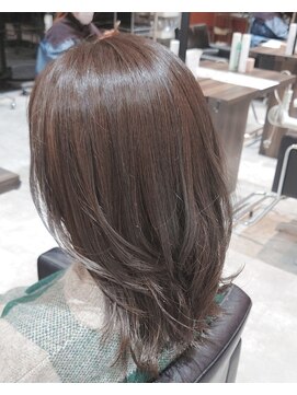 アヴァンス 和泉中央店(AVANCE) くびれレイヤー×グレージュ×艶カラー