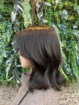 ノーブルヘアー(NOBLE HAIR) レイヤーミディアム