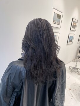 ハイブ 金沢(Hive) 10代20代透明感カラーグレーカラーレイヤーカット