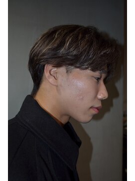 シェノン オム 梅田(CHAINON HOMME) MEN'S HAIR/ハイライト/波巻き/マッシュパーマ/ウルフ