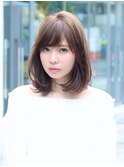 ミディアム×小顔カット×レイヤー 20代30代40代