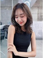 フィヴェント(Fivent) 黒髪ボブルフネビージュ小顔ワンレン顔まわり韓国レイヤーカット