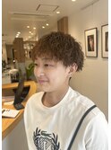 ツイストスパイラルパーマ×ブリーチなしベージュ