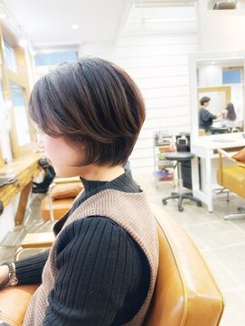 ニューラインギンザ(New-Line 銀座) 大人丸みショート(金子涼)