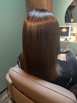 イム 博多 祇園(im) 艶髪ミディアム