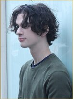 ジジバイワースホワイル(jiji by WORTH WHILE) リバースセンターパート刈り上げセンターパートサーフカール