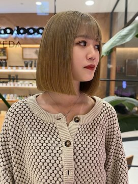 ピークアブー アヴェダ 池袋東武(PEEK-A-BOO AVEDA) ワイドバング×切っぱなしボブ