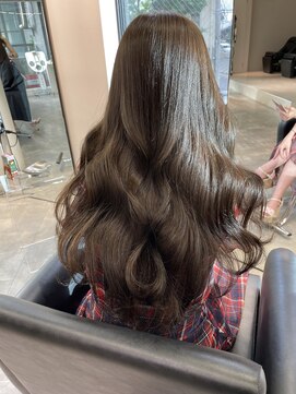 ルル(Lulu) ベージュカラー