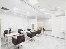 ココカラー ピアシティ横芝光店(COCO COLOR)の雰囲気（ゆったりくつろげる、おしゃれな空間でリラックス！）
