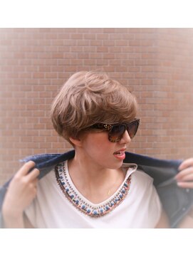 アクセル(Axe-l) ☆Axe-l【アクセル】外国人風マッシュショート☆