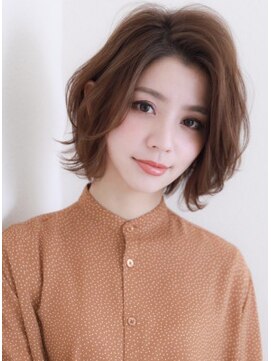 パシフィックダズールコウベウエスト(Pacific Dazzle Kobe west) 《PD 石田》大人かわいい小顔ひし形ショートボブショート