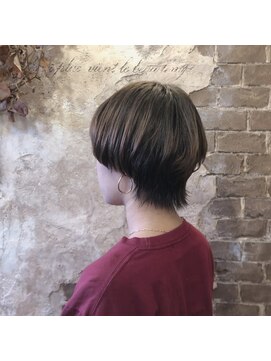 マギーヘア(magiy hair) [magiy yumoto] 個性派マッシュウルフ