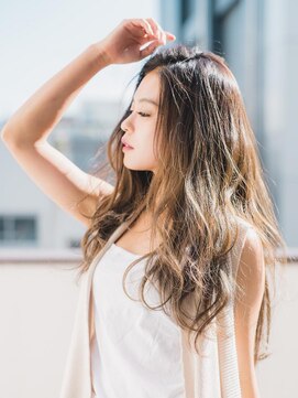 マーブルトウキョウネオリーブ(marbles tokyo neolive) 《MARBES/三軒茶屋》☆フェザーロング×センターパート☆