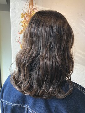 トゥーリ 筑紫野店(tuuli) tuuli筑紫野店☆大人ボブ☆外ハネボブ☆ミディアム☆