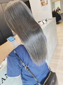 チェレ ロッソ 金剛店(Chere rosso) ダブルカラー×シルバーグレージュカラー