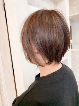 キャアリー(Caary) 福山市　髪質改善ストレート　Caary人気　ショートボブ