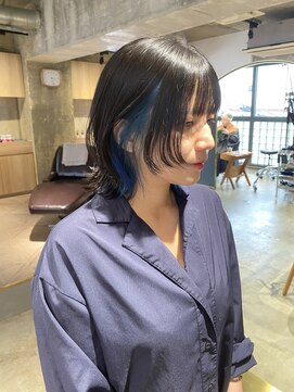 リブロ(liblo) 【ウルフボブ×インナーブルー】