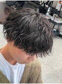 波巻きパーマセンターパートツイストパーマメンズマッシュパーマ