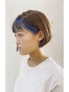 ニッチ(NICHE) 【NICHE HAIR ニッチ ヘアー】【西鎌倉】インナーカラーブルー