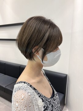 アム 表参道(am) ショートヘア【ショート小顔薄めバンググレージュレイヤー】