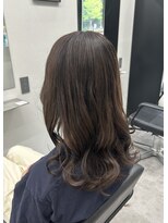 アルター(aL ter)&nbsp;グレージュ/フェミニンロング/似合わせカット