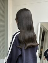 ミント(mint)&nbsp;濃いめ深めのオリーブグレーくすみカラー赤み消しイエべ