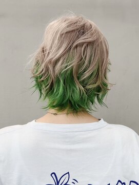 ギークス(GEEKS) 【GEEKS渋谷】デザインインナーカラー/ハイトーン/ウルフ/派手髪