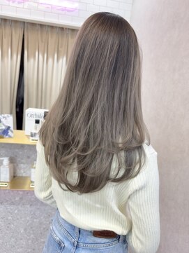 ロンド レア 天神大名店(Lond Le’a) オリーブグレー /ココアベージュ/黒髪/小顔に見せるヘア