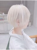 小顔ショートボブ/ホワイトブロンド