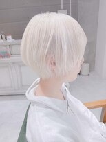 デイズ(days)&nbsp;小顔ショートボブ/ホワイトブロンド