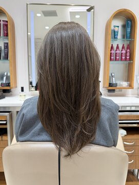 ピークアブー アヴェダ ギンザシックス(PEEK-A-BOO AVEDA GINZASIX) カーキベージュ レイヤーロング