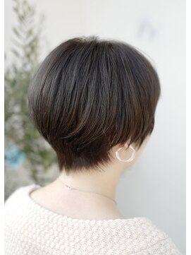 モカ ヘアーデザイン(moca HAIR DESIGN) スモーキーなアッシュのショート