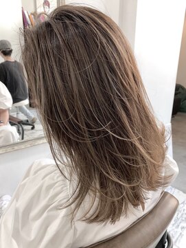 ナイン 麻布十番(NINE) ☆グレージュナチュラルハイライト☆