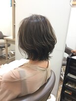 アルターリール(aL ter Rire) 【Rire小高】極細ハイライトカーキグレージュ×レイヤーボブ