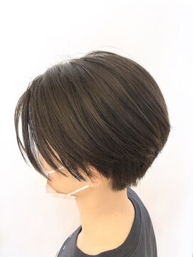 フローラビューティーヘアー(Flora Beauty Hair) ハンサムショート/20代/30代/40代/50代/髪質改善/ショート