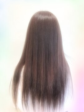 サンルチア(Sun Lucia) 超ナチュラルストレート×レイヤーロング×シースルー