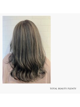 トータル ビューティー プレンティー(total beauty Plenty) ハイライト＋ローライト