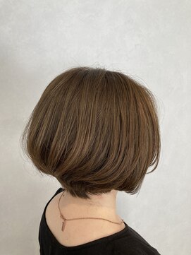 キー(KEY) グラデーションボブ