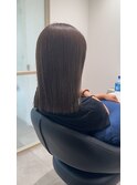 ラインの出ないきりっぱなしボブ　stylist moka