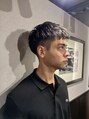 ラヴィザバーバー 理容室(LAVIE the BARBER)&nbsp;サイド2ブロックのバックは自然に繋ぎます。