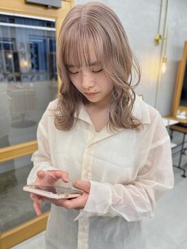 アルコイリスバイドールヘアー(ARCOIRIS by Dollhair) 都島/ミルクティーカラー/ベージュカラー/ハイトーン