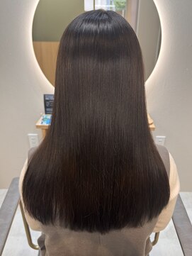 イゾラ(isola) 【isola】人気No1/質感再整カラー/仕事帰りでも疲れて見えない髪