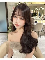 ロンドメリア 天神大名店(Lond Melia) 小顔に見せるヘア/ワンレン/ボブウルフ/ネビージュ/黒髪カタログ