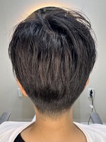 イゾラ(isola)&nbsp;【isola】刈り上げ女子/ベリショ/ツーブロック/ボーイッシュ