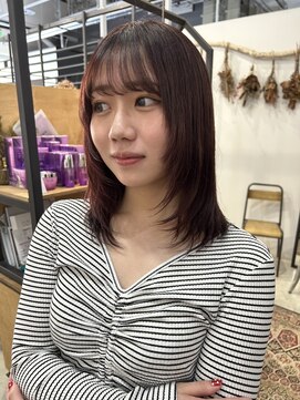 リンダ ルーナ(LINDA Luna) レイヤーカット/顔周りレイヤー[札幌美容室/北12条/北18条]